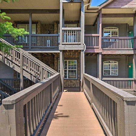Luxe Branson Retreat With Mtn Views And Pool Access! Appartement Buitenkant foto