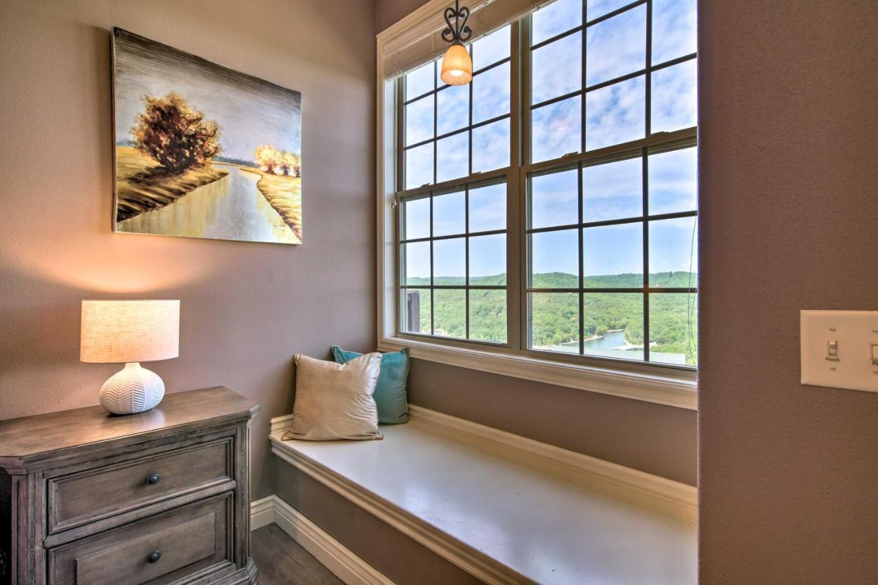Luxe Branson Retreat With Mtn Views And Pool Access! Appartement Buitenkant foto